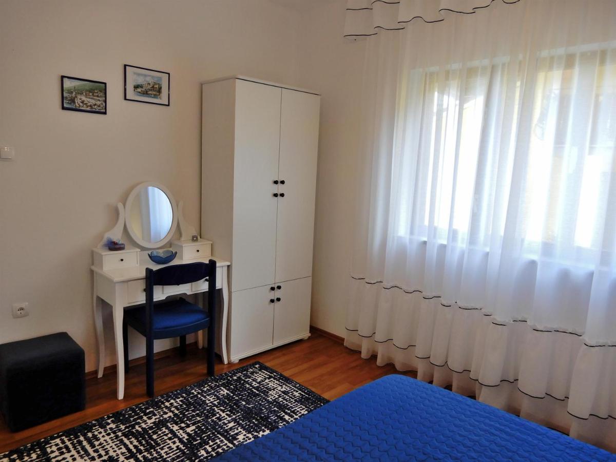 Mošćenička Draga Apartment Ketty מראה חיצוני תמונה