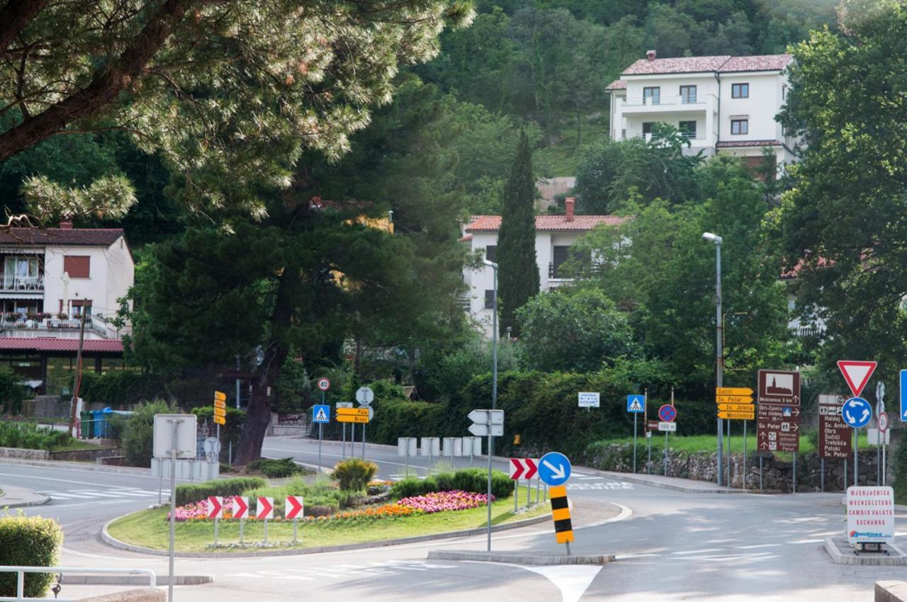 Mošćenička Draga Apartment Ketty מראה חיצוני תמונה
