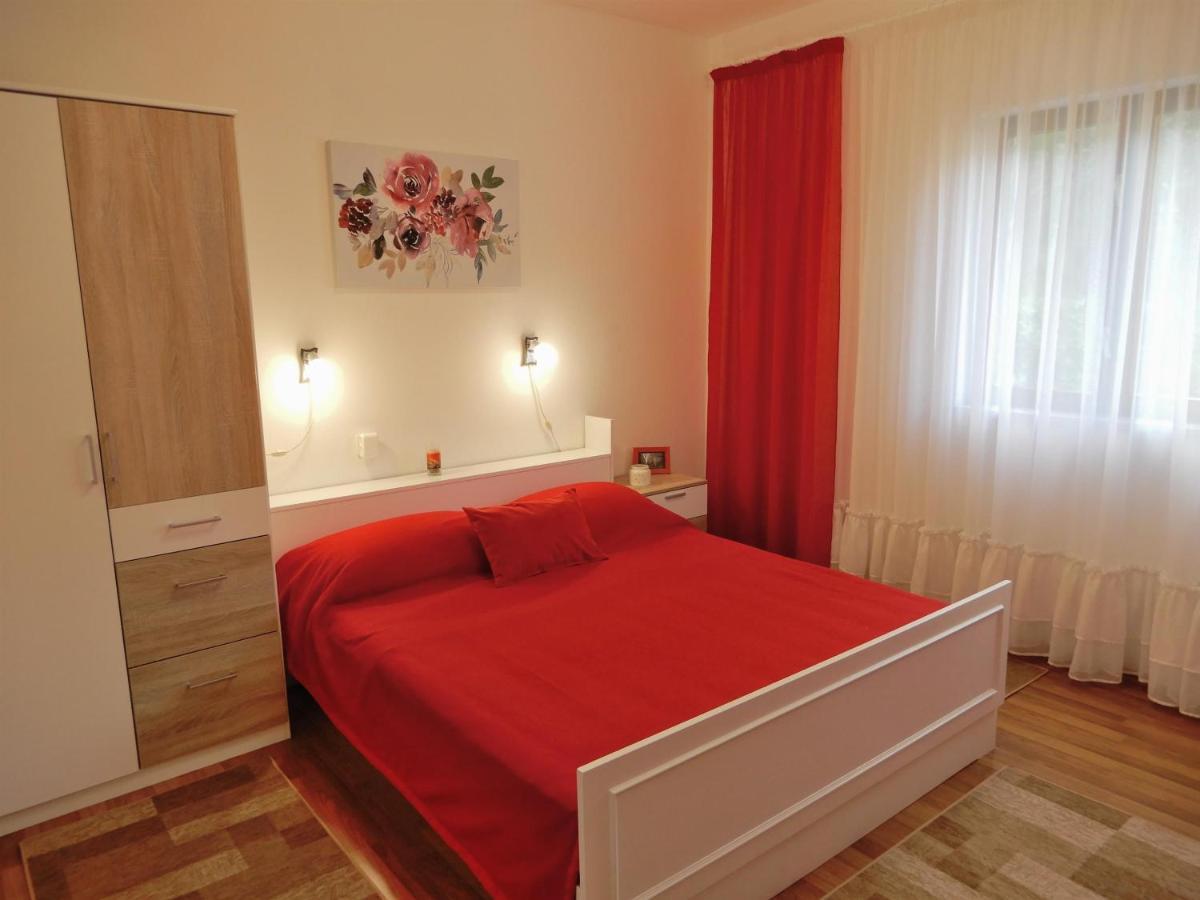 Mošćenička Draga Apartment Ketty מראה חיצוני תמונה